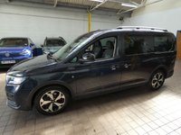 USED 2025 25 FORD TOURNEO CONNECT 1.5 EcoBoost Active MPV 5dr Petrol Plug-in Hybrid Auto Euro 6 (150 ps) 5 SEATS SAT NAV PARKING CAMERA SUNROOF CRUISE CONTROL PARKING SENSORS GENUINE LOW MILEAGE 1 OWNER WARRANTY