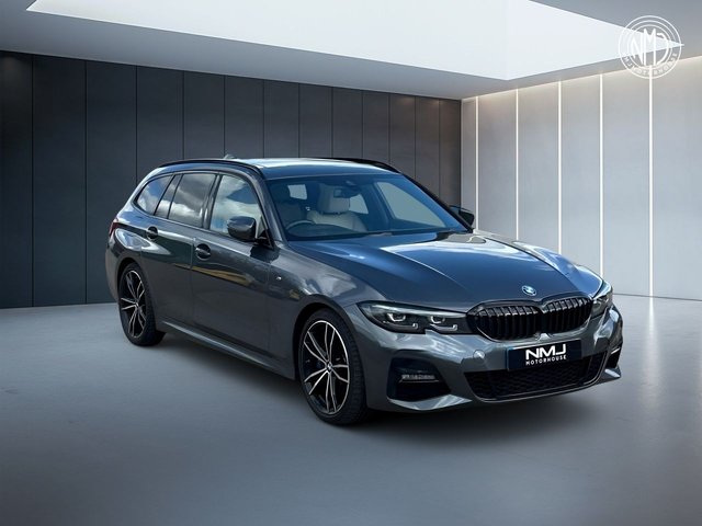 View our BMW 3 SERIES