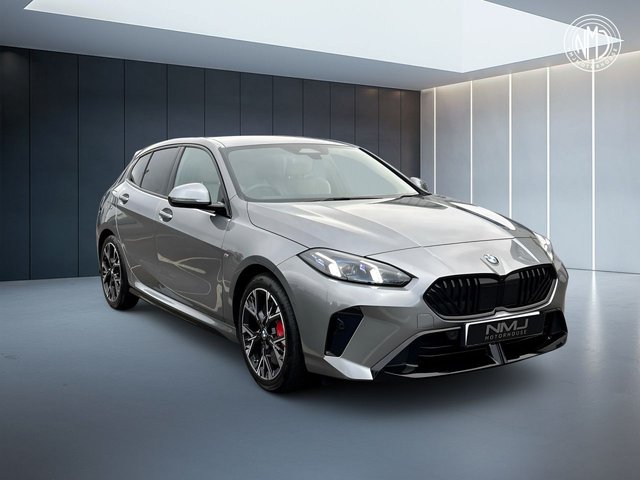 View our BMW 1 SERIES
