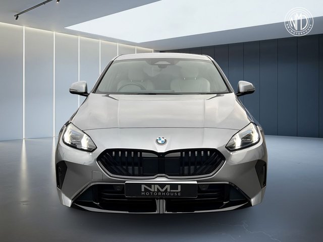 View our BMW 1 SERIES