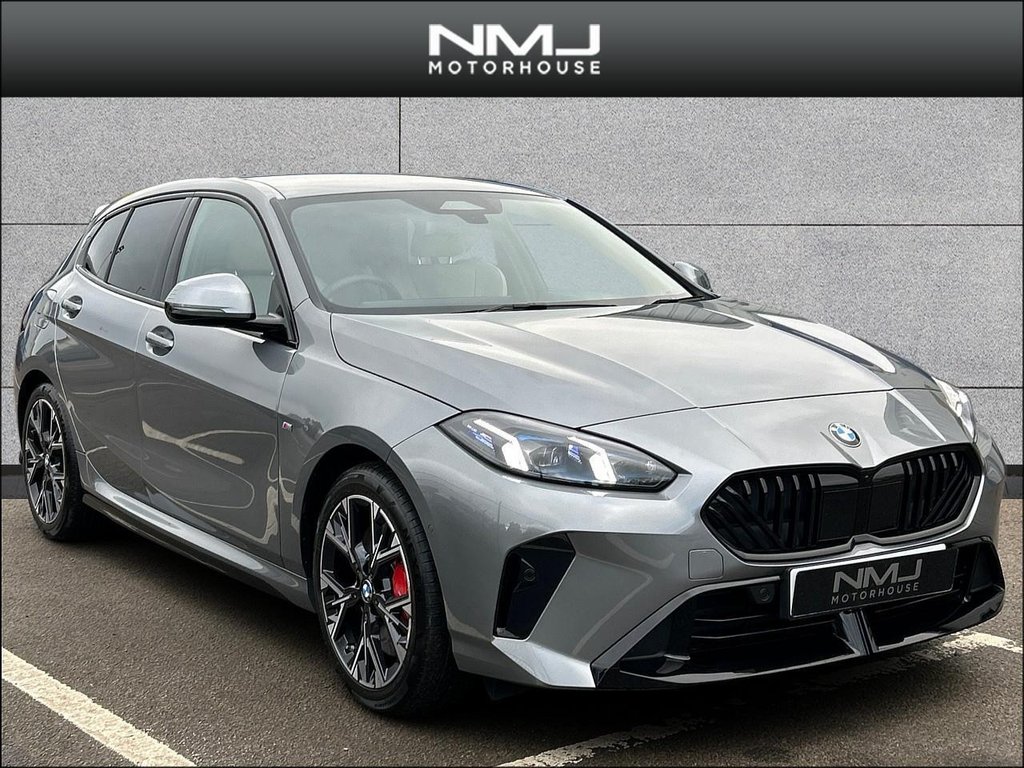 USED 2024 74 BMW 1 SERIES 1.5 120i MHT M Sport Hatchback 5dr Petrol Hybrid DCT Euro 6 (s/s) (170 ps) 9.9%APR OYSTER VEGANZA SEATS