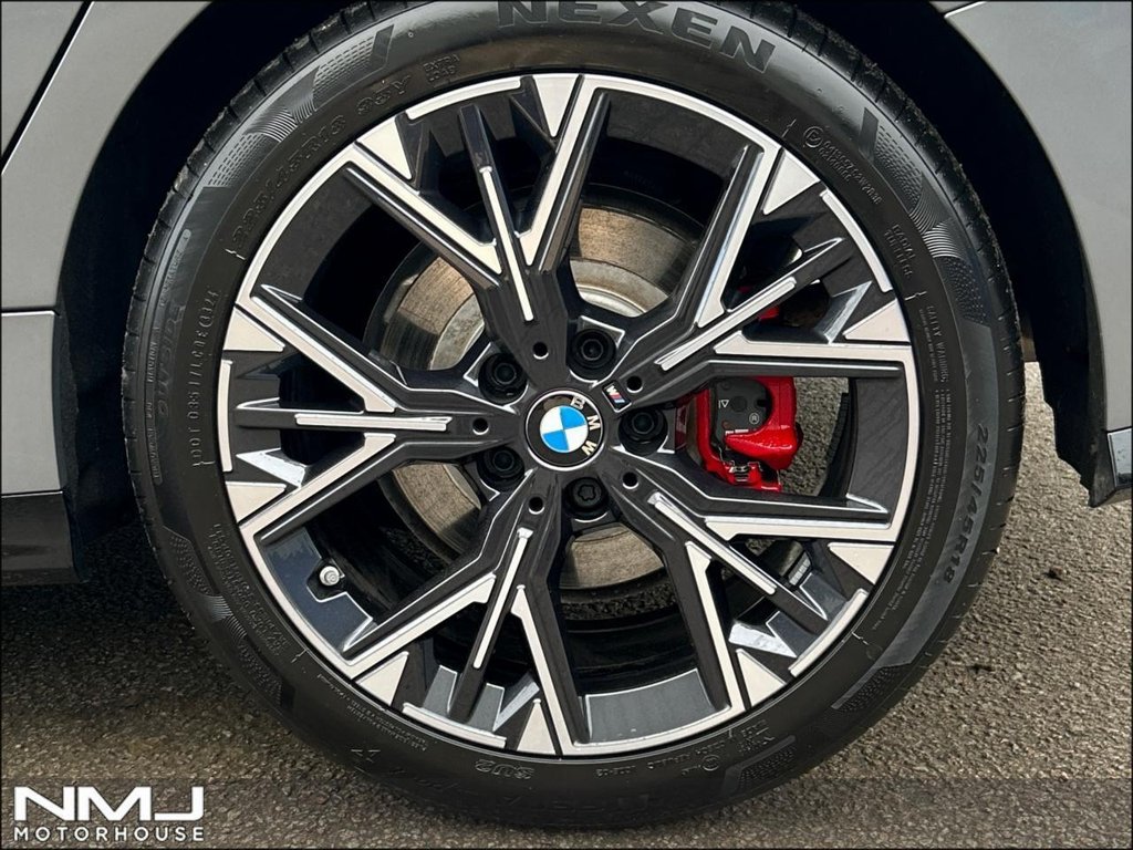 USED 2024 74 BMW 1 SERIES 1.5 120i MHT M Sport Hatchback 5dr Petrol Hybrid DCT Euro 6 (s/s) (170 ps) 9.9%APR OYSTER VEGANZA SEATS