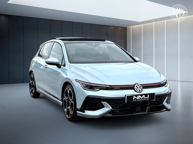 View our VOLKSWAGEN GOLF
