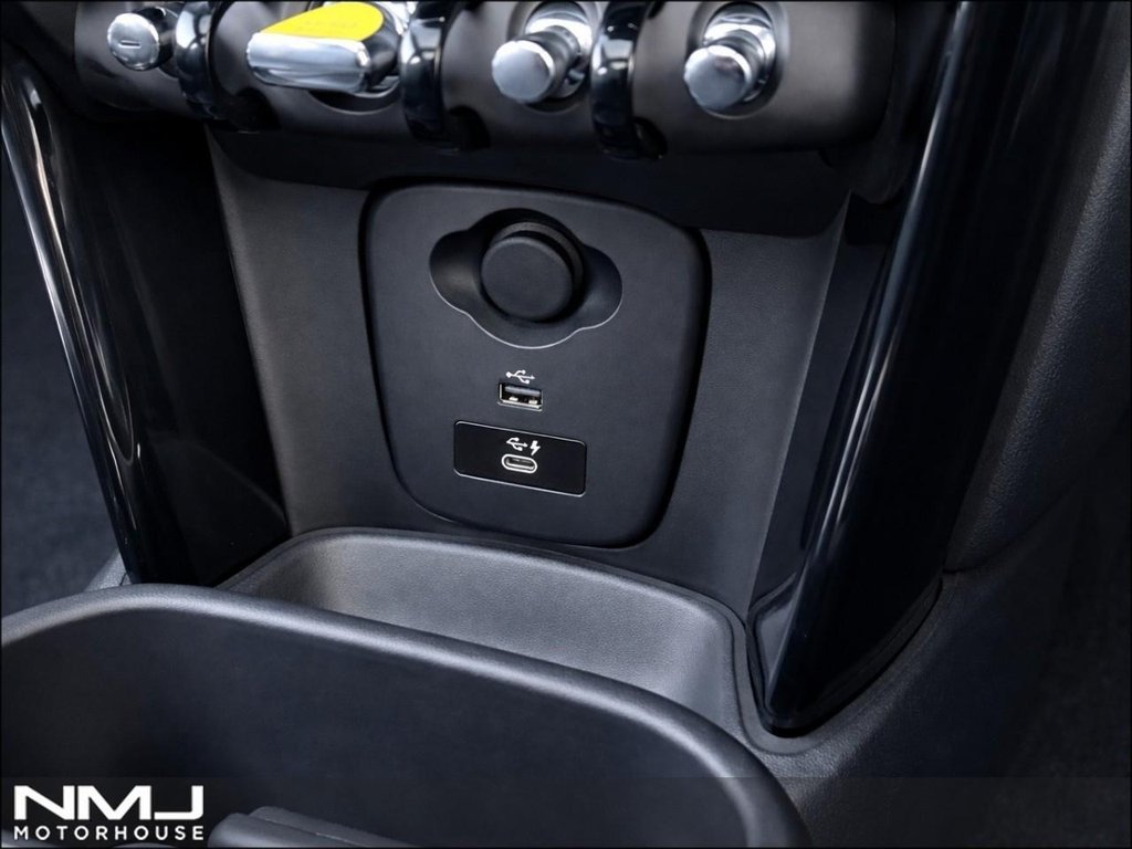 USED 2021 21 MINI Electric Hatch Cooper SE 32.6kWh Level 3 Auto 3dr 9.9%APR PAN ROOF HARMAN KARDON