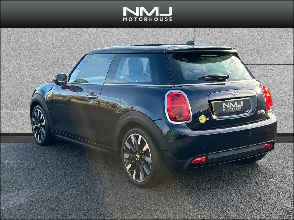 USED 2021 21 MINI Electric Hatch Cooper SE 32.6kWh Level 3 Auto 3dr 9.9%APR PAN ROOF HARMAN KARDON