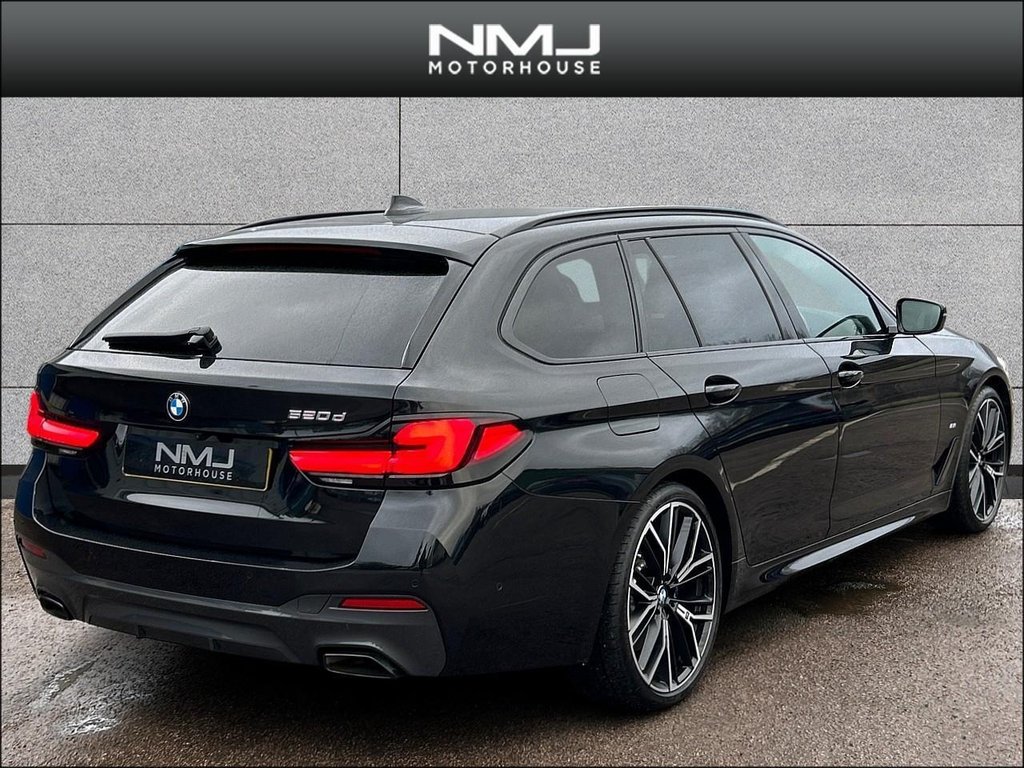 USED 2023 23 BMW 5 SERIES 2.0 520d MHT M Sport Touring Steptronic Euro 6 (s/s) 5dr 9.9%APR PAN ROOF M SPORT PCKGE