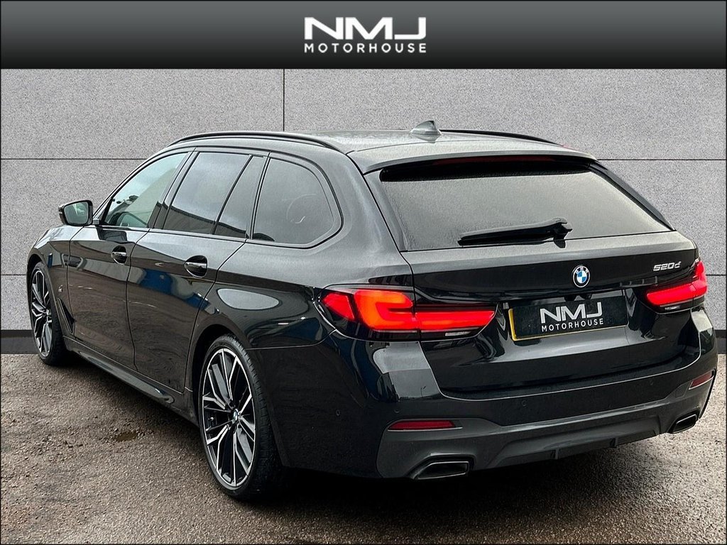 USED 2023 23 BMW 5 SERIES 2.0 520d MHT M Sport Touring Steptronic Euro 6 (s/s) 5dr 9.9%APR PAN ROOF M SPORT PCKGE