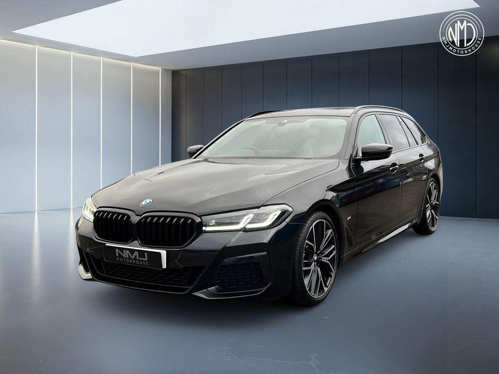 USED 2023 23 BMW 5 SERIES 2.0 520d MHT M Sport Touring 5dr Diesel Hybrid Steptronic Euro 6 (s/s) (190 ps) Estate 9.9%APR PAN ROOF M SPORT PCKGE