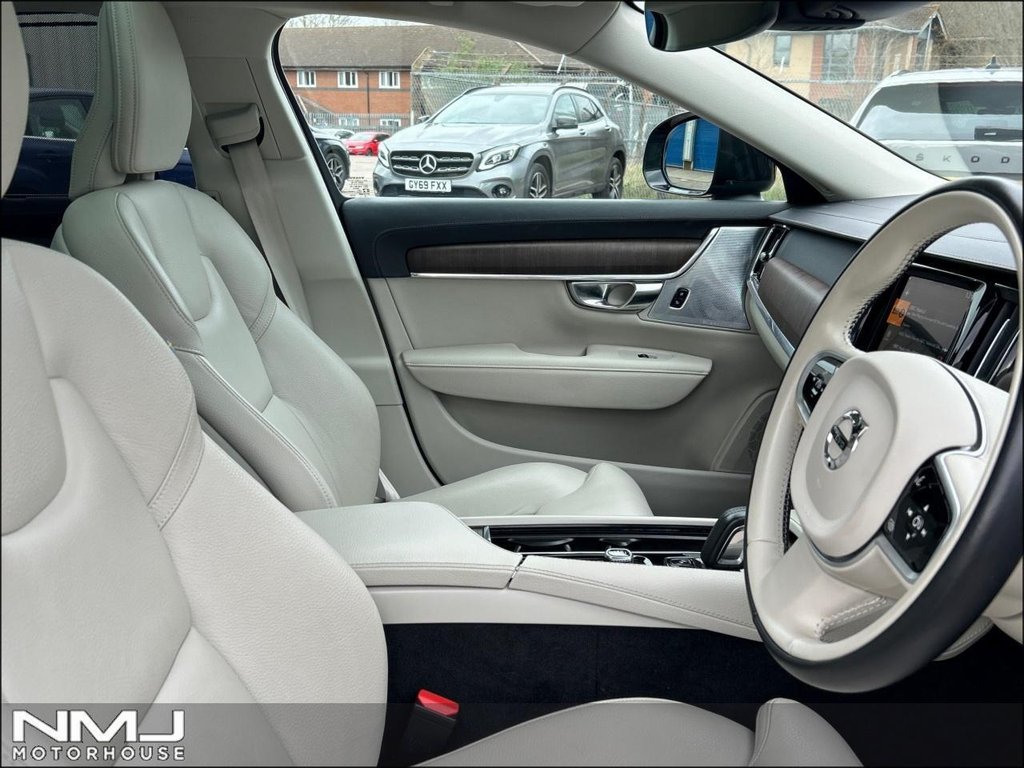 USED 2020 70 VOLVO V90 Cross Country 2.0 B6 MHEV Auto AWD Euro 6 (s/s) 5dr 9.9%APR BLONDE LTHR LOUNGE PK