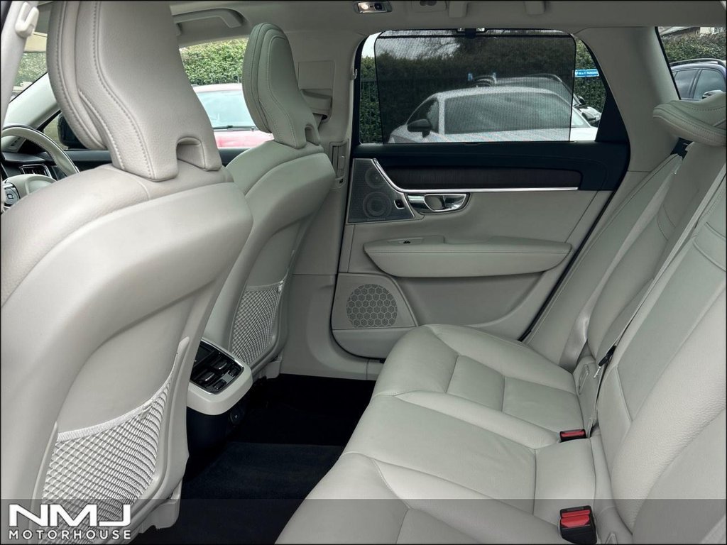 USED 2020 70 VOLVO V90 Cross Country 2.0 B6 MHEV Auto AWD Euro 6 (s/s) 5dr 9.9%APR BLONDE LTHR LOUNGE PK