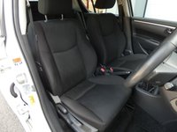 USED 2013 63 SUZUKI SWIFT 1.2 SZ2 5d 94 ps &pound;35 ROAD TAX (116 G/KM), 16 INCH ALLOY WHEELS, CLOTH INTERIOR, LEATHER MULTIFUNCTION STEERING WHEEL, USB PORT, ELECTRIC WINDOWS, ELECTRIC MIRRORS, REMOTE CENTRAL LOCKING, CD PLAYER, TRIP COMPUTER, SPARE WHEEL, ISO FIX, SERVICE HISTORY