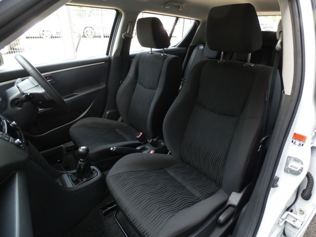 View our SUZUKI SWIFT