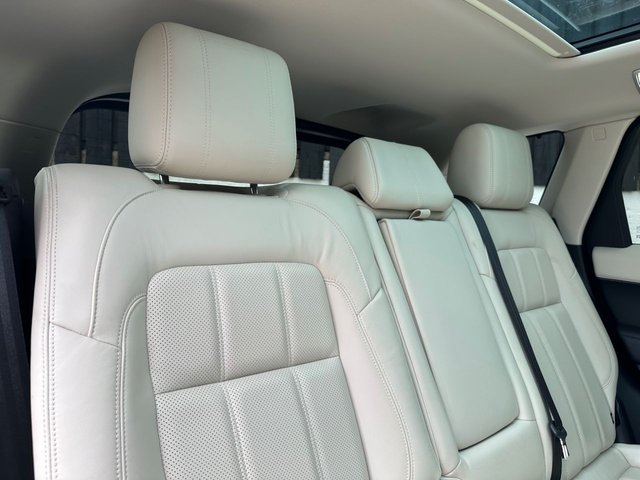 View our LAND ROVER RANGE ROVER SPORT