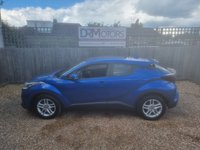 USED 2020 70 TOYOTA C-HR 1.8 VVT-h Icon SUV 5dr Petrol Hybrid CVT Euro 6 (s/s) (122 ps) ** WE OFFER FINANCE ON THIS CAR **