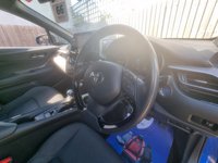 USED 2020 70 TOYOTA C-HR 1.8 VVT-h Icon SUV 5dr Petrol Hybrid CVT Euro 6 (s/s) (122 ps) ** WE OFFER FINANCE ON THIS CAR **