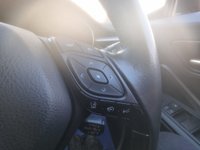 USED 2020 70 TOYOTA C-HR 1.8 VVT-h Icon SUV 5dr Petrol Hybrid CVT Euro 6 (s/s) (122 ps) ** WE OFFER FINANCE ON THIS CAR **