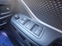 USED 2020 70 TOYOTA C-HR 1.8 VVT-h Icon SUV 5dr Petrol Hybrid CVT Euro 6 (s/s) (122 ps) ** WE OFFER FINANCE ON THIS CAR **