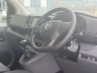 USED 2019 19 VAUXHALL VIVARO 2.0 Turbo D 3100 Edition L2 H1 Euro 6 (s/s) 5dr DELIVERY + FREE WARRANTY!!!