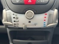 USED 2010 60 TOYOTA AYGO 1.0 VVT-i Blue Euro 5 5dr Delivery + MOT