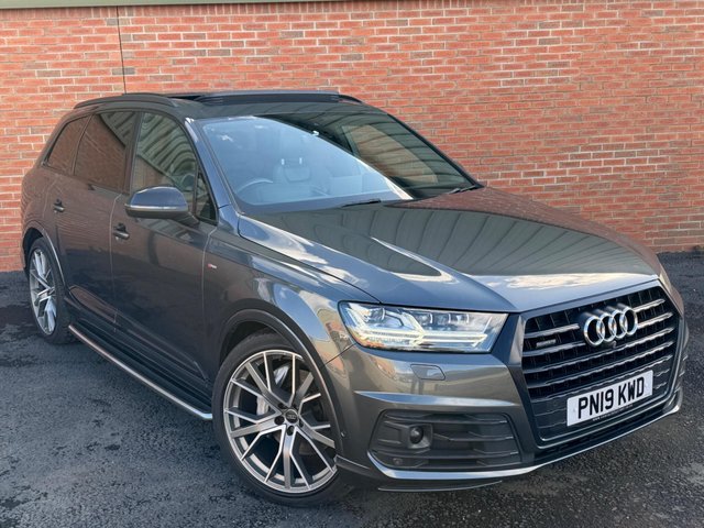 View our AUDI Q7
