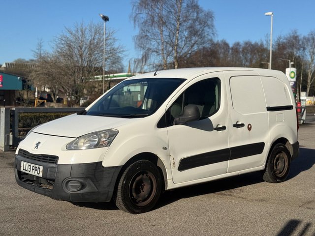 View our PEUGEOT PARTNER