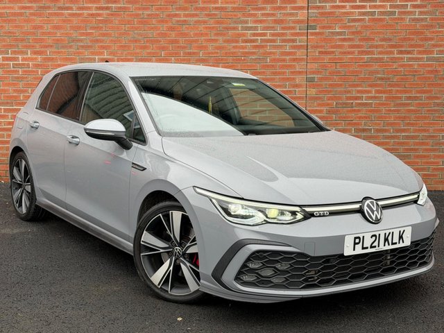 View our VOLKSWAGEN GOLF