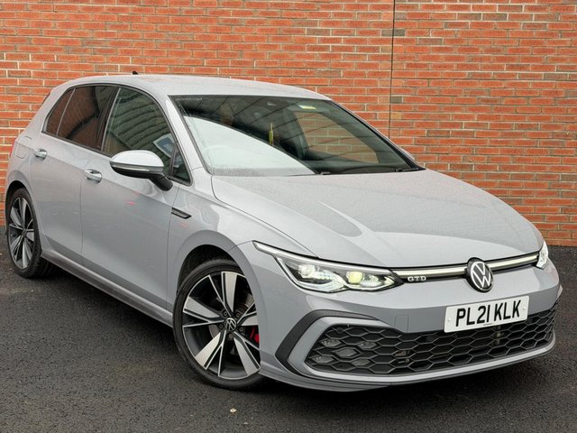 View our VOLKSWAGEN GOLF
