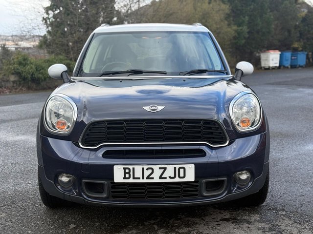View our MINI COUNTRYMAN