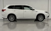 USED 2018 18 MITSUBISHI OUTLANDER 2.4h TwinMotor 13.8kWh 4h SUV 5dr Petrol Plug-in Hybrid CVT 4WD Euro 6 (s/s) (209 ps) HTD SEATS - WHEEL, CRUISE, ALLOYS