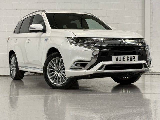 2018 OUTLANDER 2018 2.4H TWINMOTOR 13.8KWH 4H SUV 5DR PETROL PLUG IN HYBRID CVT... photo