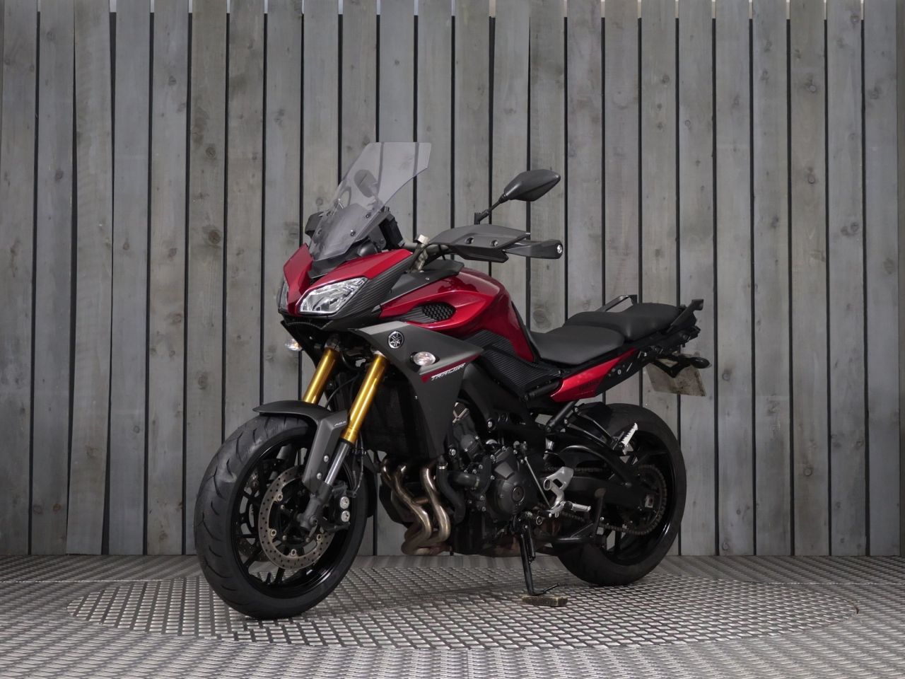 YAMAHA TRACER 900