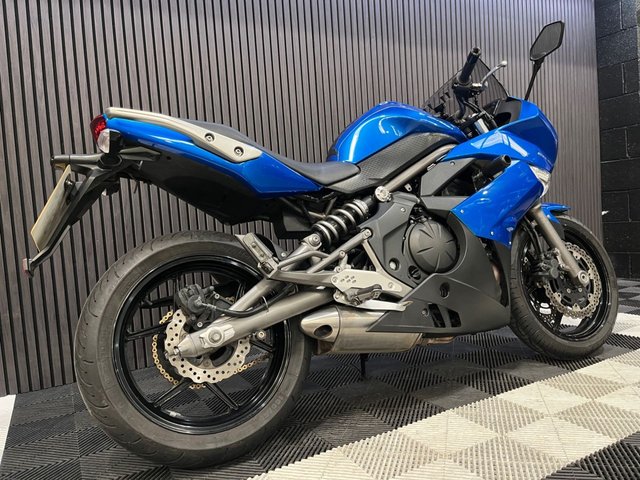 View our KAWASAKI ER-6F