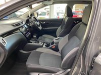 USED 2020 69 NISSAN QASHQAI 1.3 DIG-T N-Connecta SUV 5dr Petrol DCT Auto Euro 6 (s/s) (160 ps) AUTOMATIC / ONLY 29871 MILES FROM NEW / CRUISE CONTROL / TOUCHSCREEN NAVIGATION / PANORAMIC ROOF / 360 CAMERAS / POWERFOLD MIRRORS / LANE CONTROL