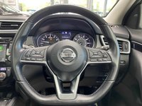 USED 2020 69 NISSAN QASHQAI 1.3 DIG-T N-Connecta SUV 5dr Petrol DCT Auto Euro 6 (s/s) (160 ps) AUTOMATIC / ONLY 29871 MILES FROM NEW / CRUISE CONTROL / TOUCHSCREEN NAVIGATION / PANORAMIC ROOF / 360 CAMERAS / POWERFOLD MIRRORS / LANE CONTROL