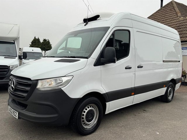 View our MERCEDES-BENZ SPRINTER