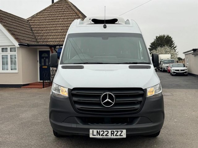 View our MERCEDES-BENZ SPRINTER