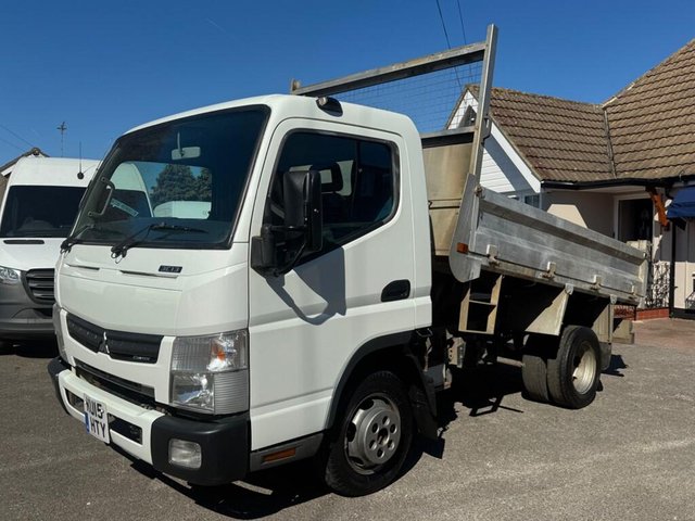 View our MITSUBISHI CANTER