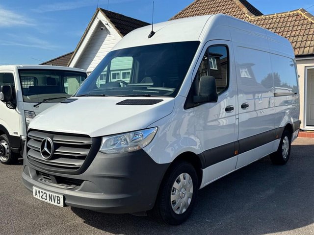 View our MERCEDES-BENZ SPRINTER
