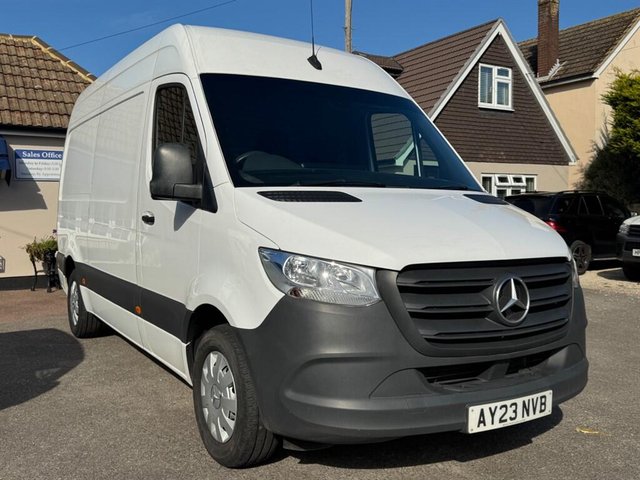 View our MERCEDES-BENZ SPRINTER