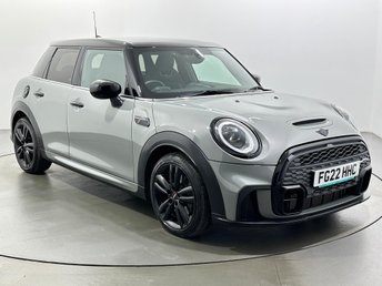 View our MINI Hatch
