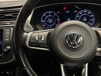 USED 2017 17 VOLKSWAGEN TIGUAN 2.0 TDI BlueMotion Tech R-Line SUV 5dr Diesel DSG 4Motion Euro 6 (s/s) (190 ps) PAN ROOF|DIGI DASH|HEATED SEATS