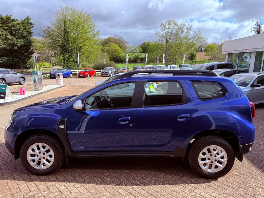 USED 2023 72 DACIA DUSTER 1.0 TCe Comfort SUV 5dr Bi Fuel Manual Euro 6 (s/s) (100 ps) 