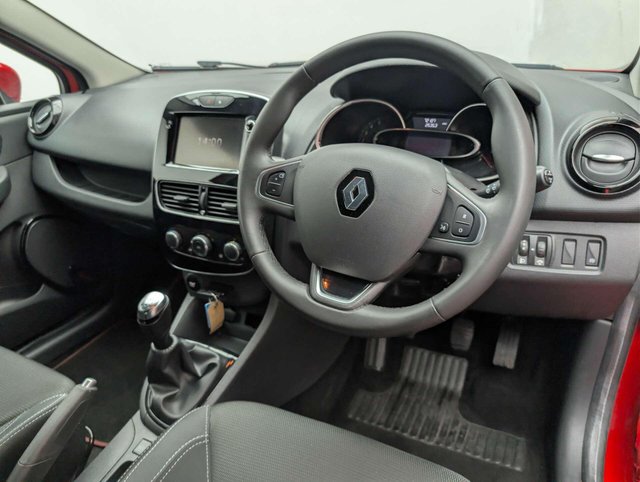 USED 2019 68 RENAULT CLIO 0.9 Clio Iconic TCe 5dr CLICK & COLLECT/ HOME DELIVERY