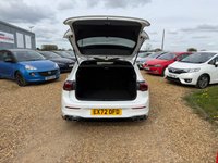 USED 2022 72 VOLKSWAGEN GOLF 2.0 TDI R-Line Hatchback 5dr Diesel DSG Euro 6 (s/s) (150 ps) 