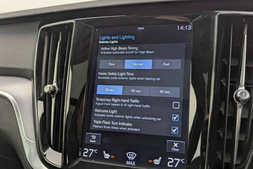 USED 2020 20 VOLVO V60 2.0 D3 Momentum Plus Estate 5dr Diesel Auto Euro 6 (s/s) (150 ps) Sat Nav, Heated Screen,Sensors
