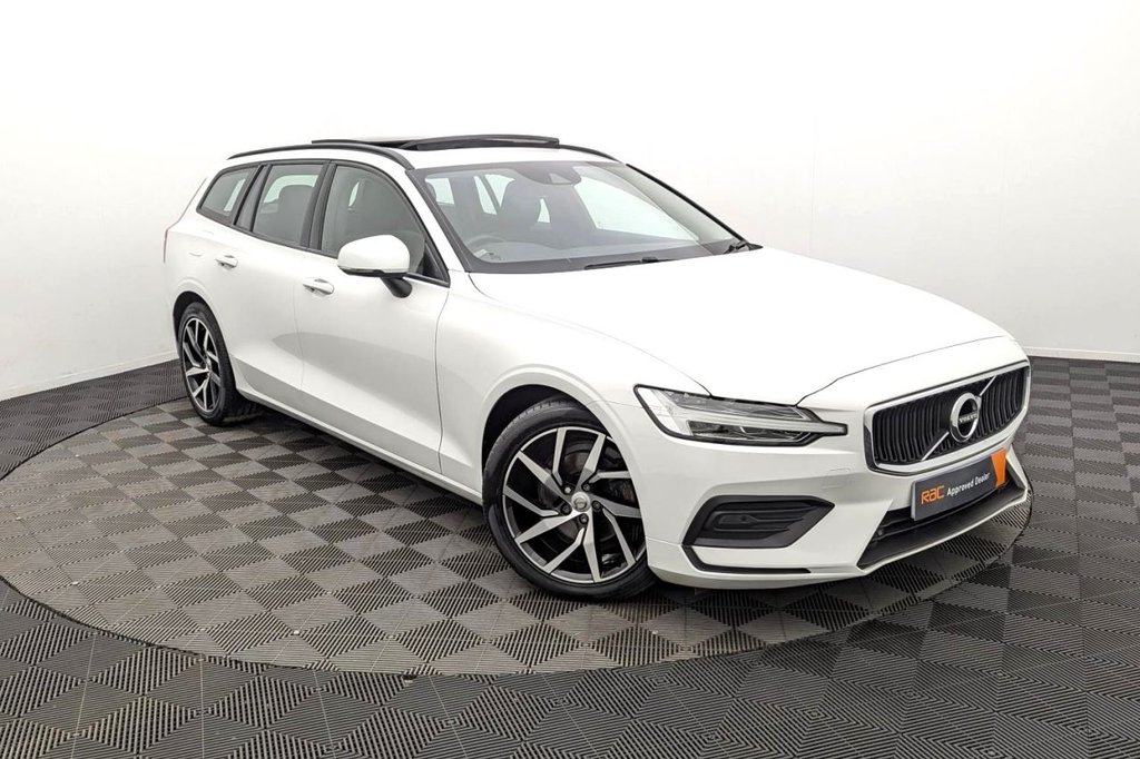 USED 2020 20 VOLVO V60 2.0 D3 Momentum Plus Estate 5dr Diesel Auto Euro 6 (s/s) (150 ps) Sat Nav, Heated Screen,Sensors