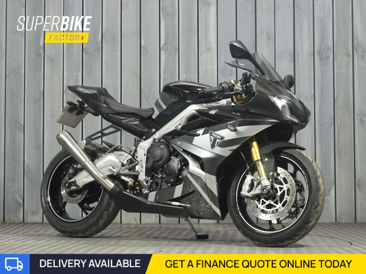 TRIUMPH DAYTONA MOTO2 765DAYTONA MOTO2 765