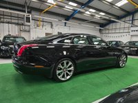 USED 2017 17 JAGUAR XJ 3.0d V6 Portfolio Auto Euro 6 (s/s) 4dr Panoramic Sunroof - .ULEZ