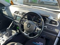 USED 2016 66 RENAULT KADJAR 1.2 TCe Dynamique Nav SUV 5dr Petrol Manual Euro 6 (s/s) (130 ps) TEST DRIVE  WELCOME