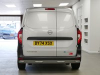 USED 2024 74 NISSAN TOWNSTAR 90 KWH 45 KWH L2 LONG ACENTA  AUTO ELECTRIC 6 DOOR AUTOMATIC | CARPLAY | LONG WHEELBASE